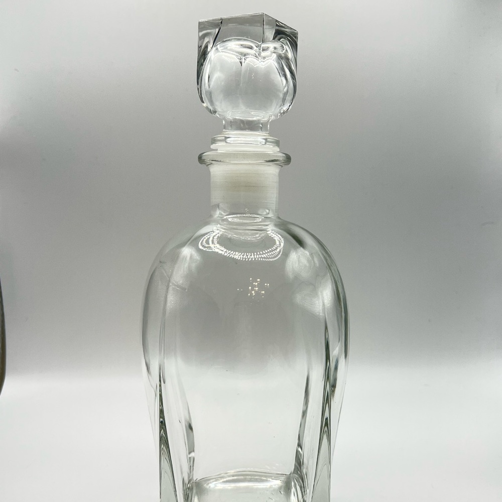Italian square whiskey or spirit decanter.